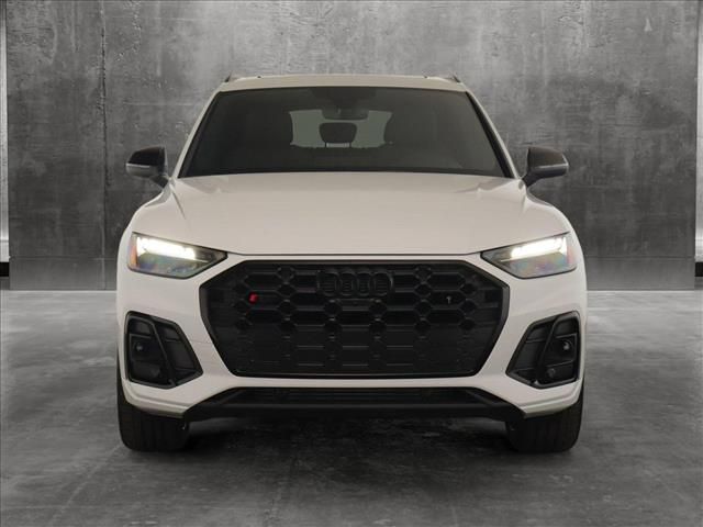 2024 Audi SQ5 Premium Plus