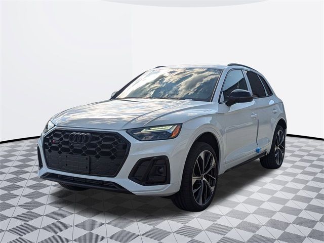 2024 Audi SQ5 Premium Plus