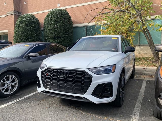 2024 Audi SQ5 Premium Plus