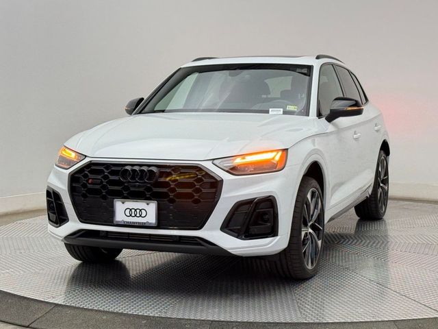 2024 Audi SQ5 Premium Plus