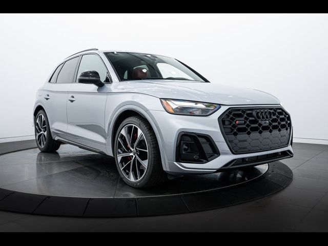 2024 Audi SQ5 Premium Plus