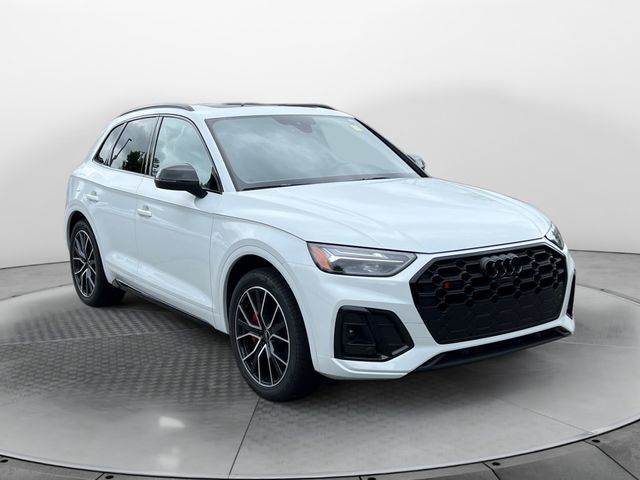 2024 Audi SQ5 Premium Plus