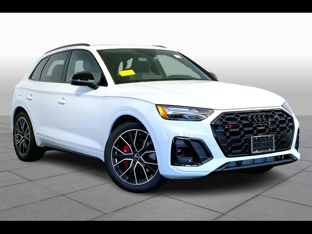 2024 Audi SQ5 Premium Plus