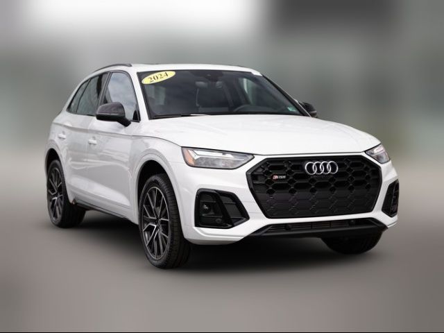 2024 Audi SQ5 Premium Plus