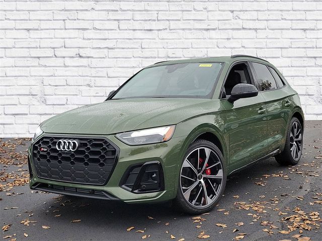 2024 Audi SQ5 Premium Plus