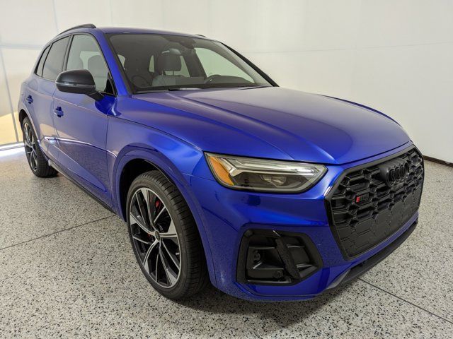 2024 Audi SQ5 Premium Plus