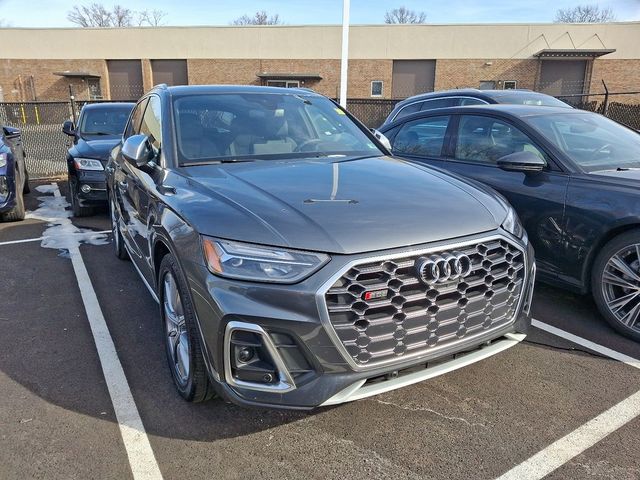 2024 Audi SQ5 Premium Plus