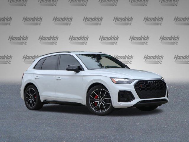 2024 Audi SQ5 Premium Plus