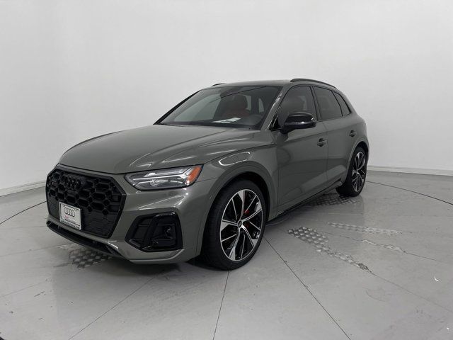 2024 Audi SQ5 Premium Plus