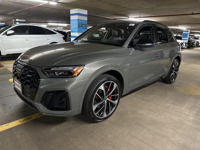 2024 Audi SQ5 Premium Plus