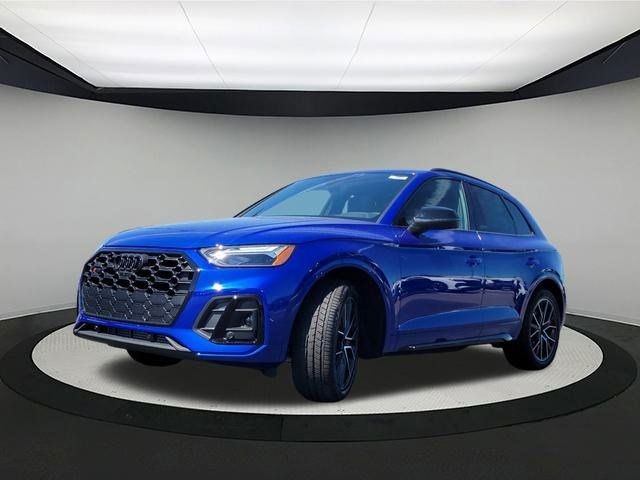 2024 Audi SQ5 Premium Plus