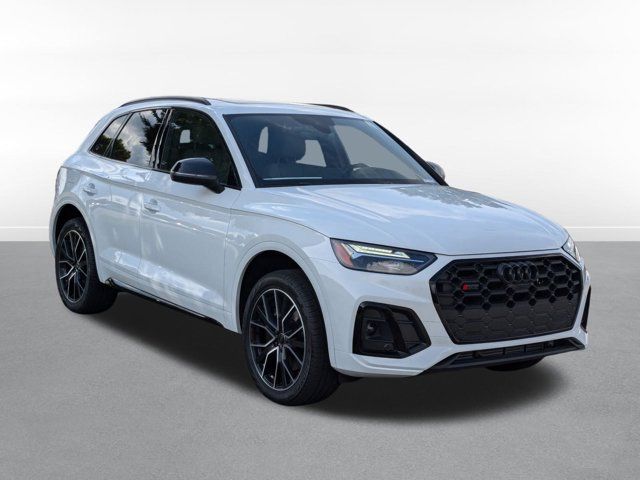 2024 Audi SQ5 Premium Plus