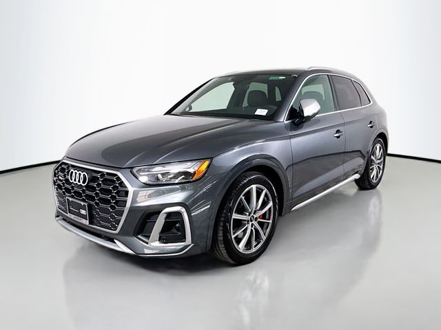 2024 Audi SQ5 Premium Plus