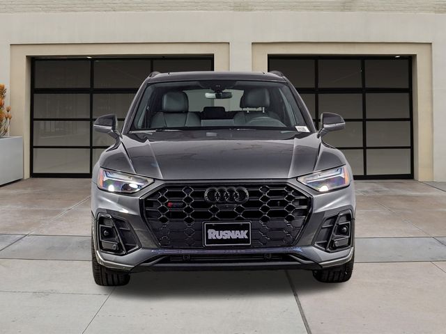 2024 Audi SQ5 Premium Plus