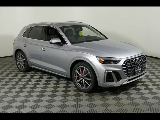 2024 Audi SQ5 Premium Plus