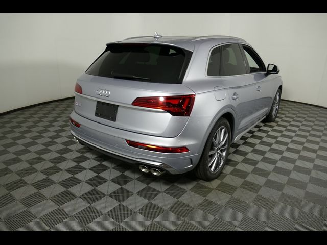 2024 Audi SQ5 Premium Plus