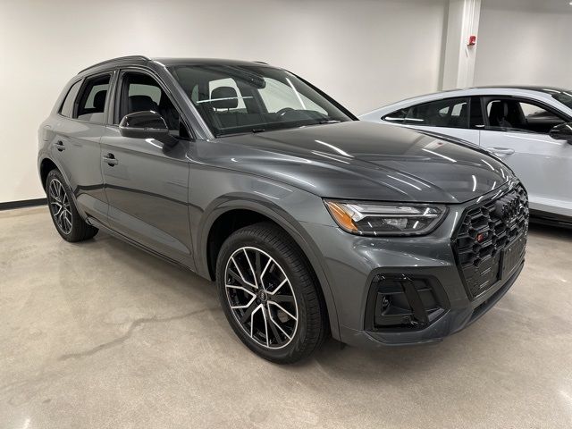 2024 Audi SQ5 Premium Plus