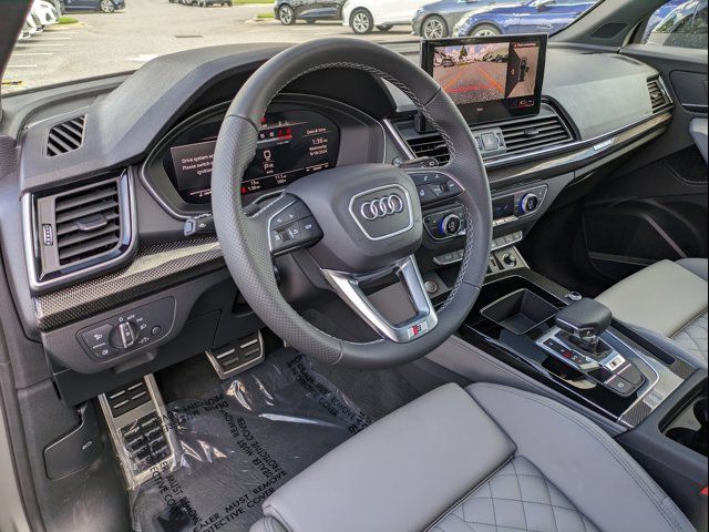 2024 Audi SQ5 Premium Plus