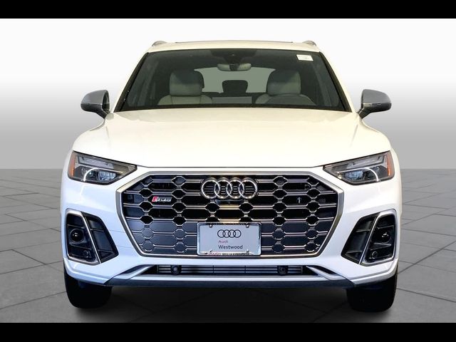 2024 Audi SQ5 Premium Plus