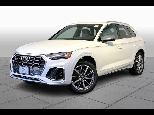 2024 Audi SQ5 Premium Plus