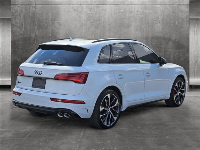 2024 Audi SQ5 Premium Plus