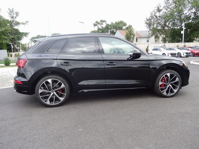 2024 Audi SQ5 Premium Plus