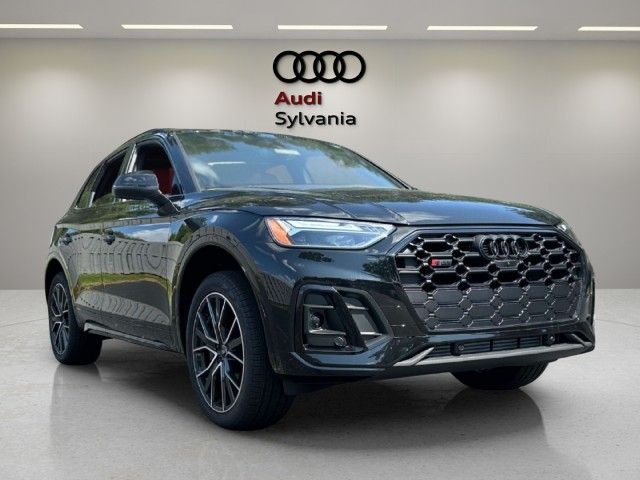 2024 Audi SQ5 Premium Plus