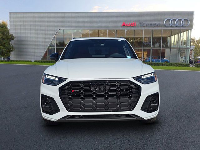 2024 Audi SQ5 Premium Plus