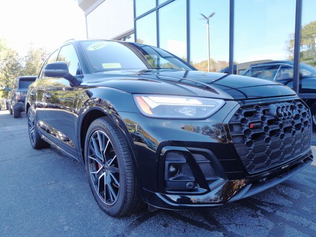 2024 Audi SQ5 Premium Plus