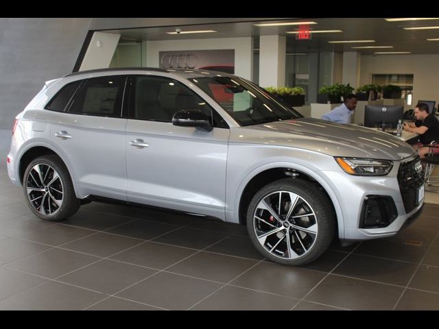 2024 Audi SQ5 Premium Plus