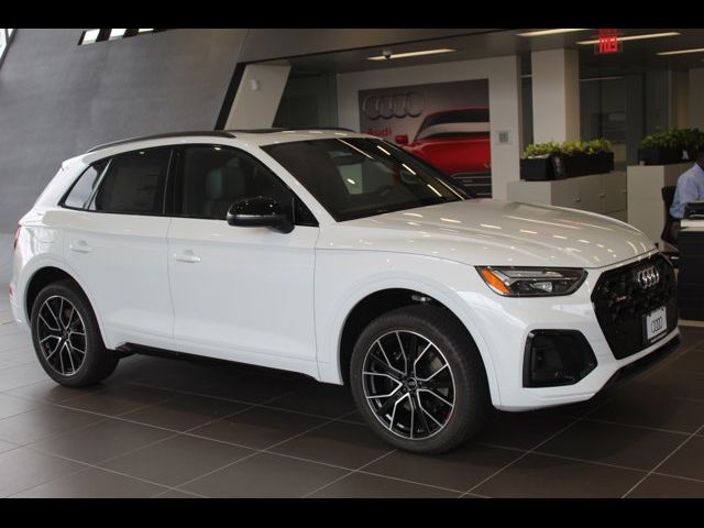 2024 Audi SQ5 Premium Plus