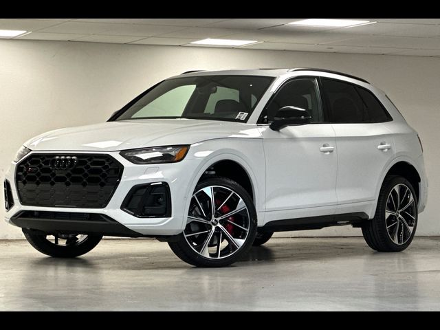 2024 Audi SQ5 Prestige