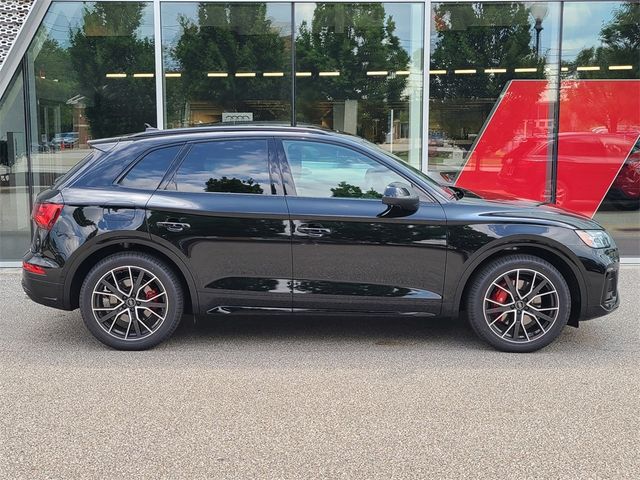 2024 Audi SQ5 Prestige