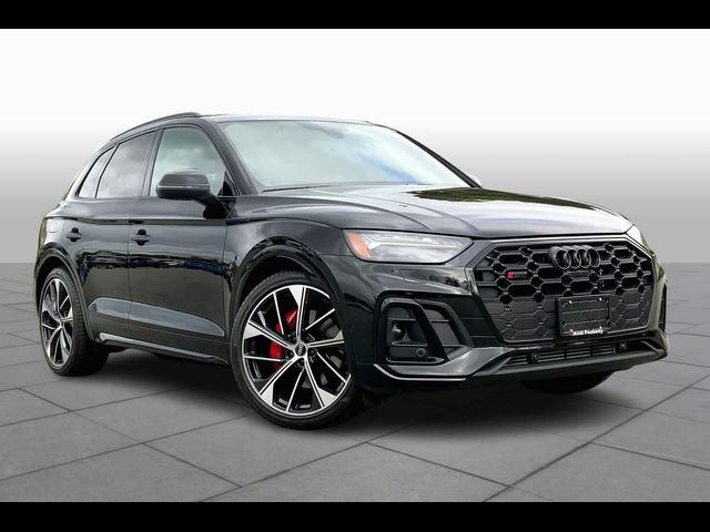 2024 Audi SQ5 Prestige