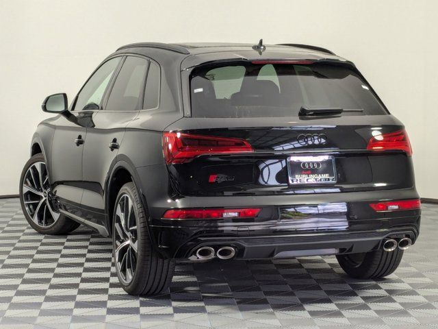 2024 Audi SQ5 Prestige