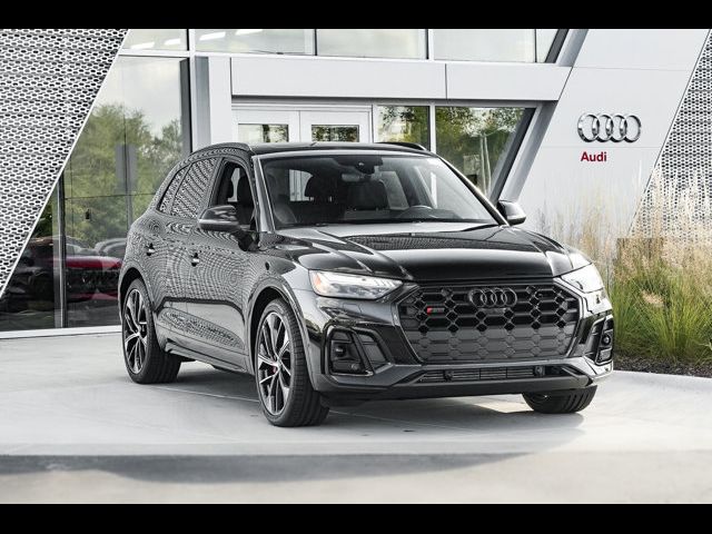 2024 Audi SQ5 Prestige