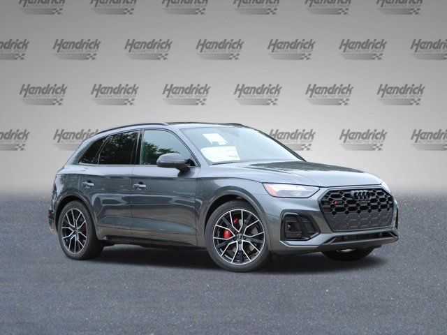 2024 Audi SQ5 Prestige