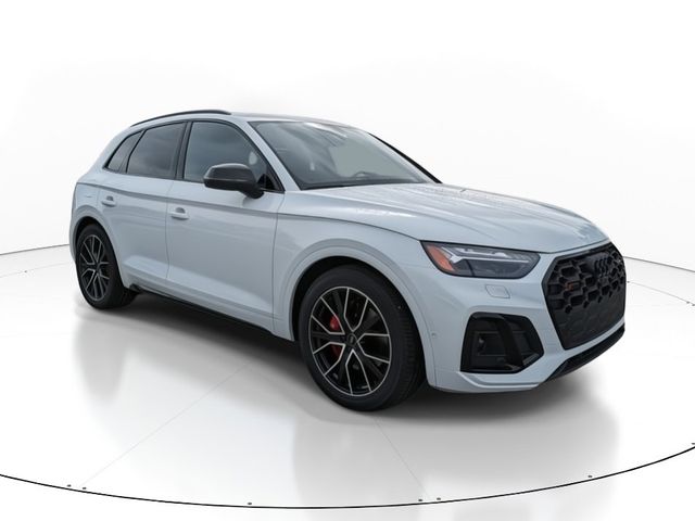 2024 Audi SQ5 Prestige