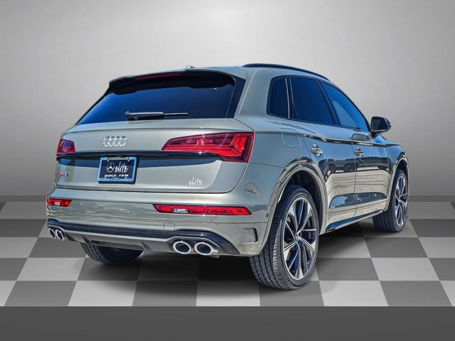 2024 Audi SQ5 Prestige