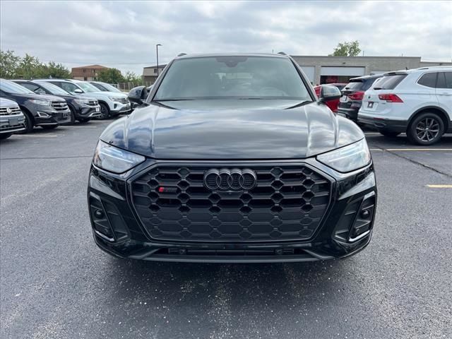 2024 Audi SQ5 Prestige