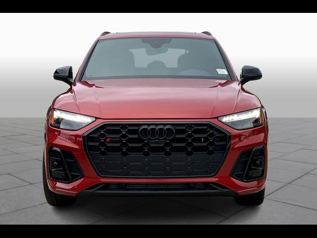 2024 Audi SQ5 Prestige