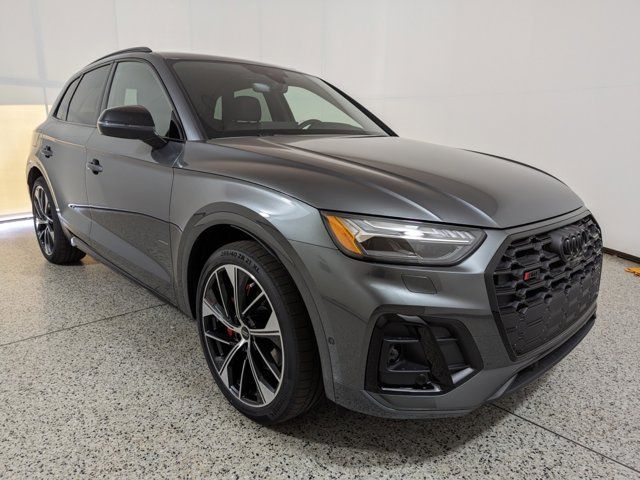 2024 Audi SQ5 Prestige