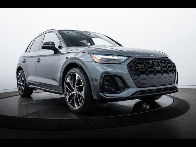 2024 Audi SQ5 Prestige