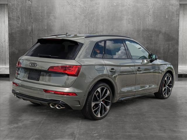 2024 Audi SQ5 Prestige