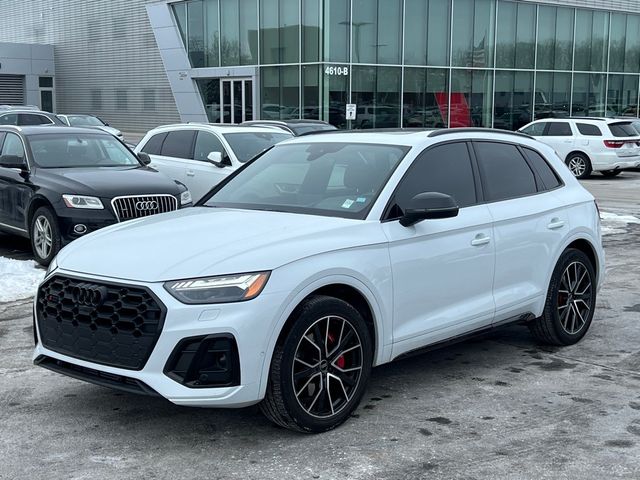 2024 Audi SQ5 Prestige