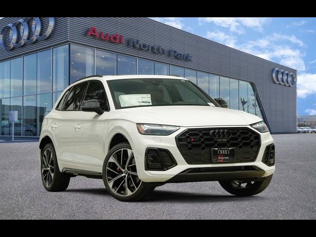 2024 Audi SQ5 Prestige