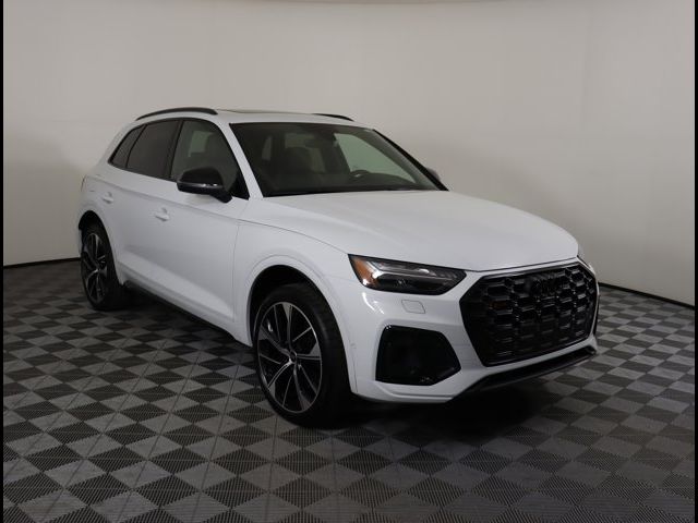 2024 Audi SQ5 Prestige