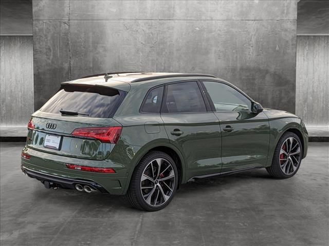 2024 Audi SQ5 Prestige