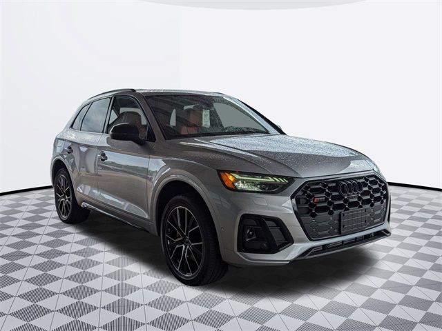 2024 Audi SQ5 Prestige