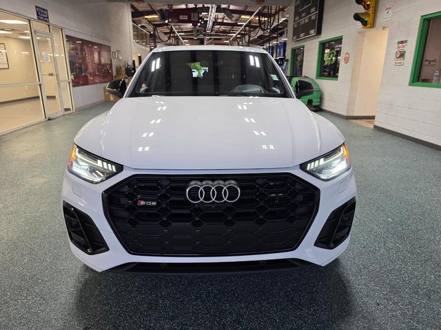 2024 Audi SQ5 Prestige